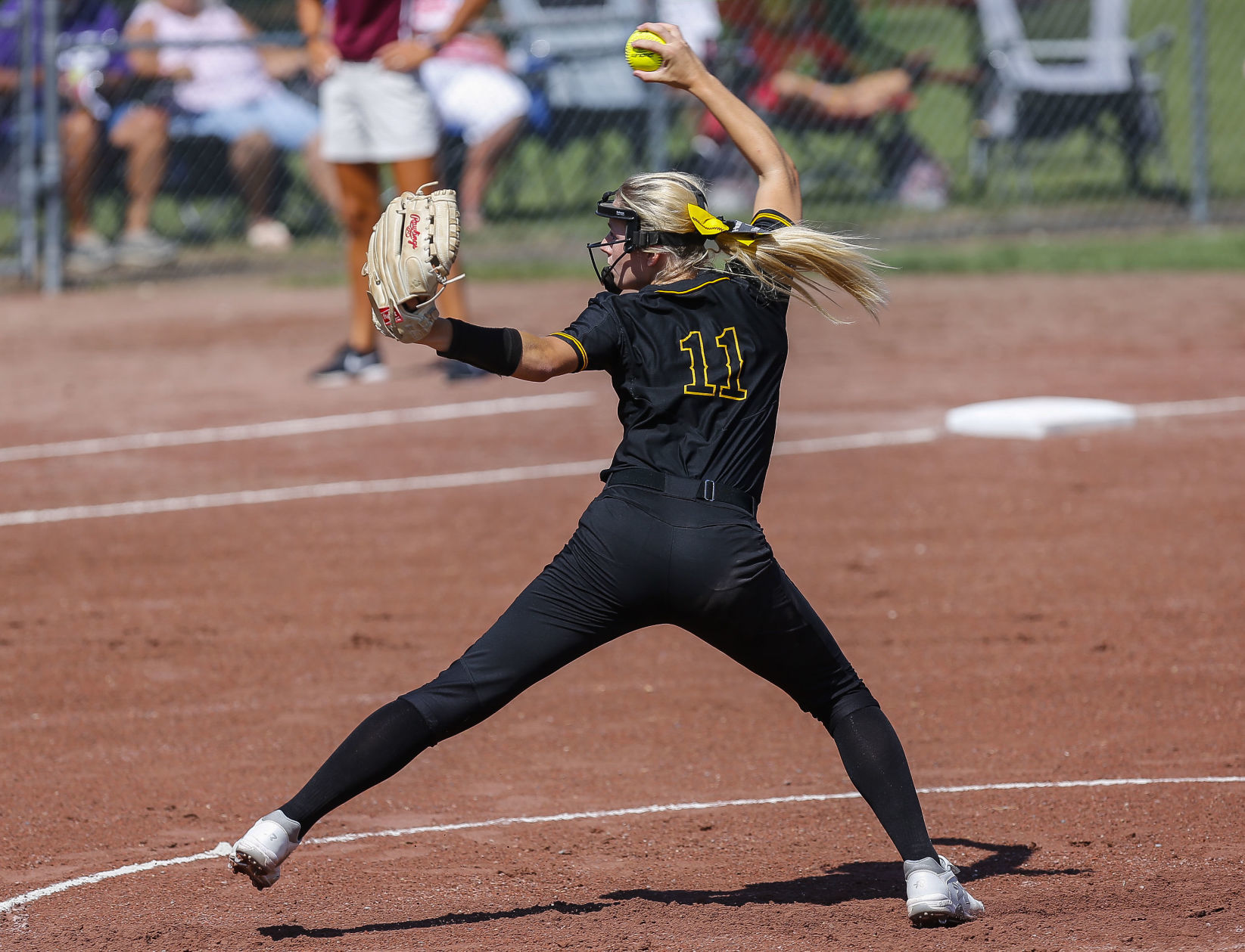 State SBall Louisa-Muscatine vs. Mount Vernon 1